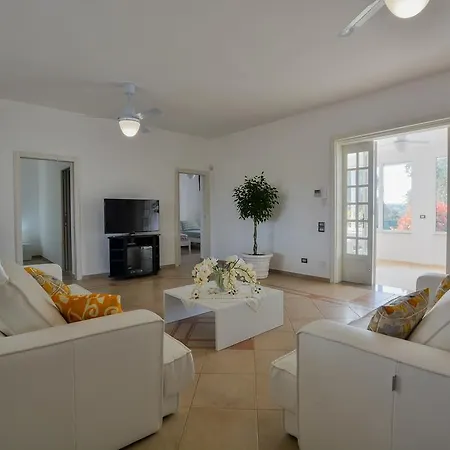 Afrodite * Ostuni